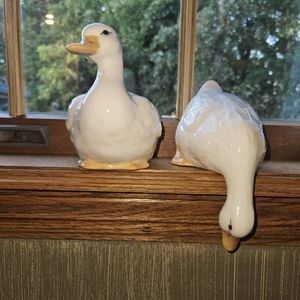 Pair Of Vintage Ceramic Ducks Shelf Sitters